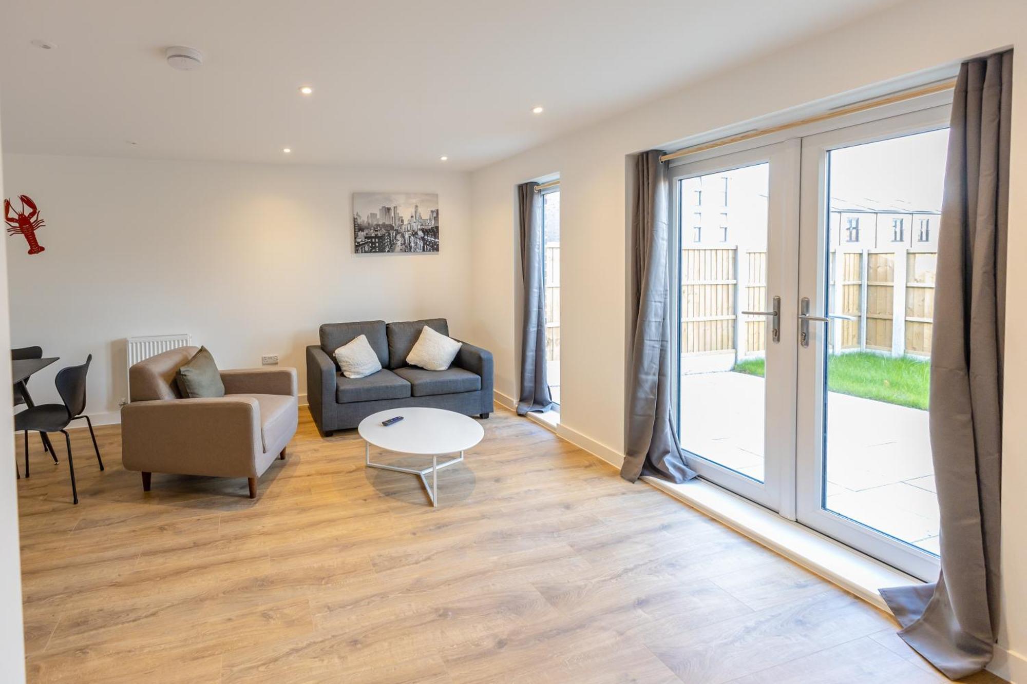 Stunning Modern 3 Bedroom Townhouse - Perfect Getaway Manchester Exterior foto